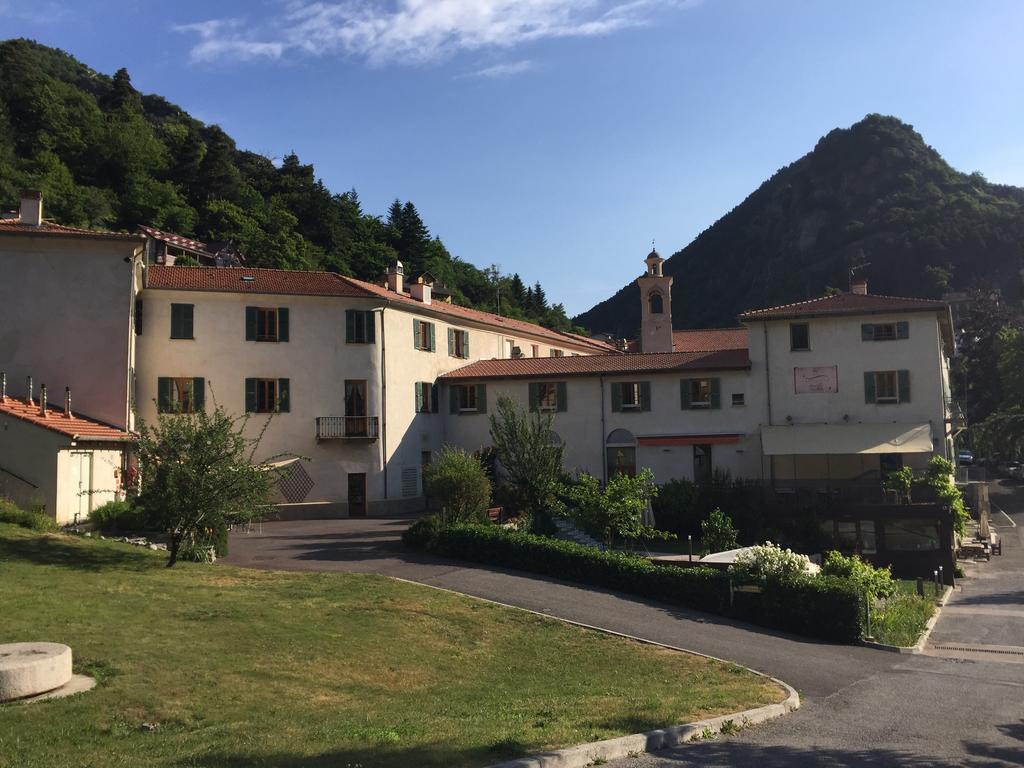 ホテル Le Prieure Saint-Dalmas-de-Tende エクステリア 写真