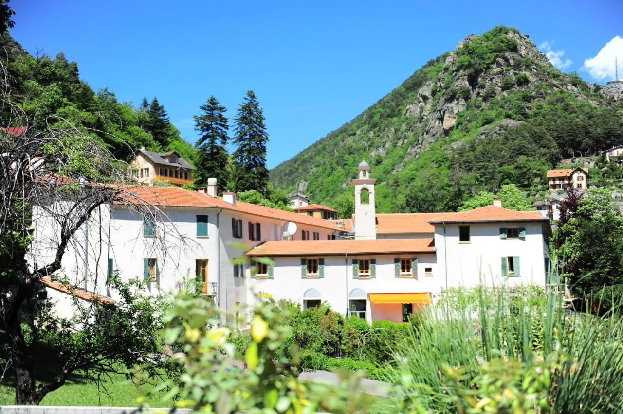 ホテル Le Prieure Saint-Dalmas-de-Tende エクステリア 写真